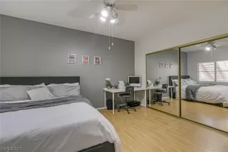 Photo #6: 2278706 Listing