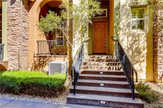 Photo #4: 2278718 Listing 