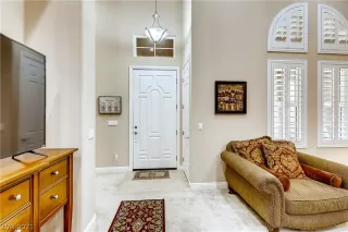 Photo #5: 2278718 Listing 