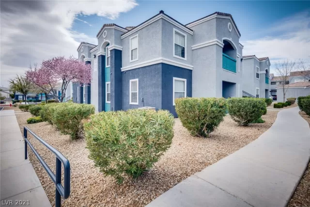 MLS: 2278736 Condo For Sale