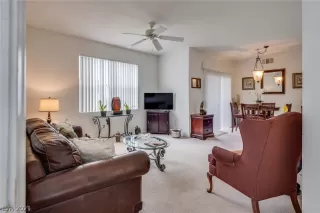 Photo #5: 2278736 Listing