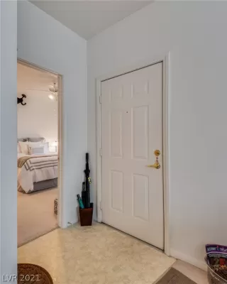 Photo #6: 2278736 Listing