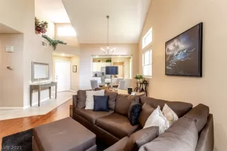 Photo #1: 2278742 Listing