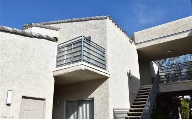 MLS: 2278773 Condo For Sale