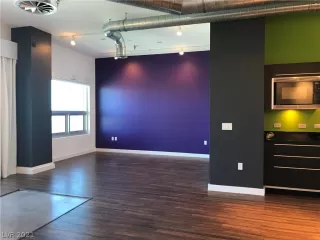 Photo #6: 2278813 Listing