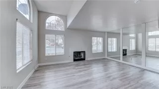 Photo #1: 2278830 Listing 