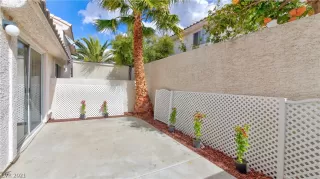 Photo #2: 2278830 Listing 