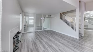 Photo #6: 2278830 Listing 