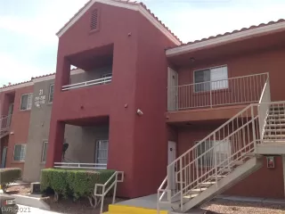 Photo #1: 2278864 Listing 