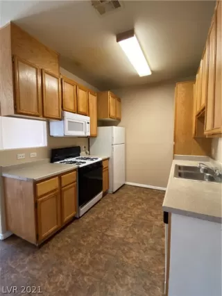 Photo #4: 2278864 Listing 