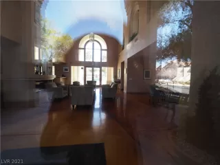 Photo #5: 2278880 Listing