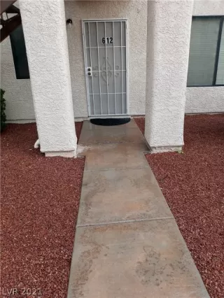 Photo #1: 2278898 Listing