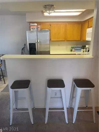 Photo #5: 2278898 Listing