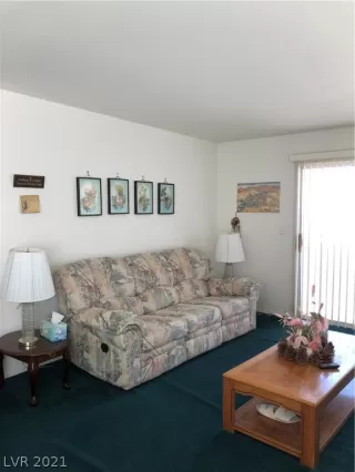 Photo #2: 2278911 Listing