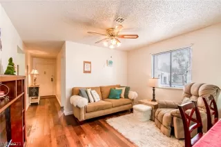 Photo #6: 2278948 Listing 