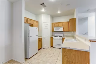 Photo #3: 2278953 Listing 