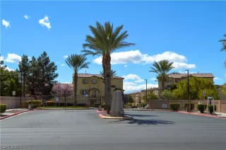 Photo #2: 2278956 Listing 