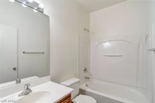 Photo #3: 2278958 Listing 