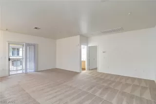 Photo #6: 2278958 Listing 