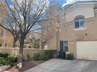 Photo #1: 2278966 Listing 