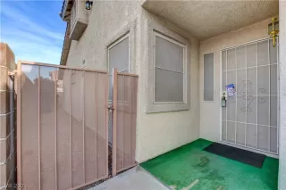 Photo #2: 2278979 Listing