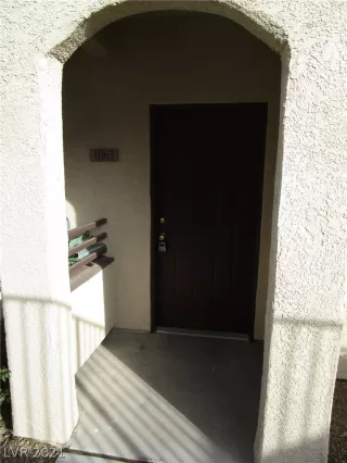 Photo #1: 2278995 Listing 