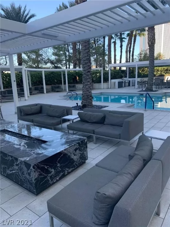 MLS: 2279044 Condo For Sale