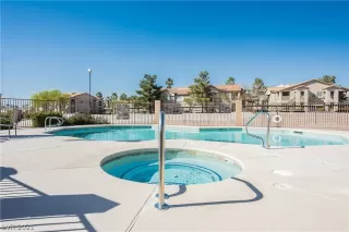 Photo #4: 2279098 Listing 