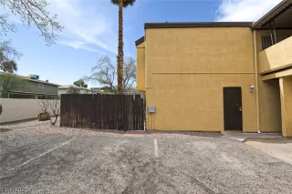 Photo #1: 2279139 Listing 