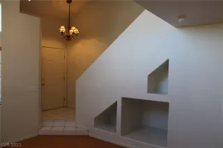 Photo #6: 2279155 Listing