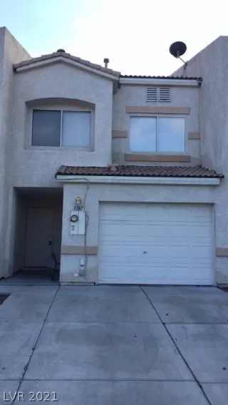 Photo #1: 2279177 Listing 