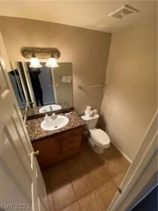 Photo #4: 2279291 Listing 