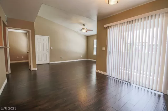 MLS: 2279300 Condo For Sale