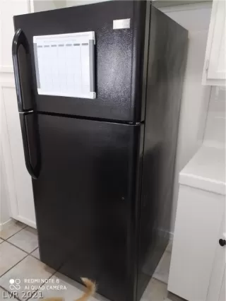 Photo #6: 2279302 Listing