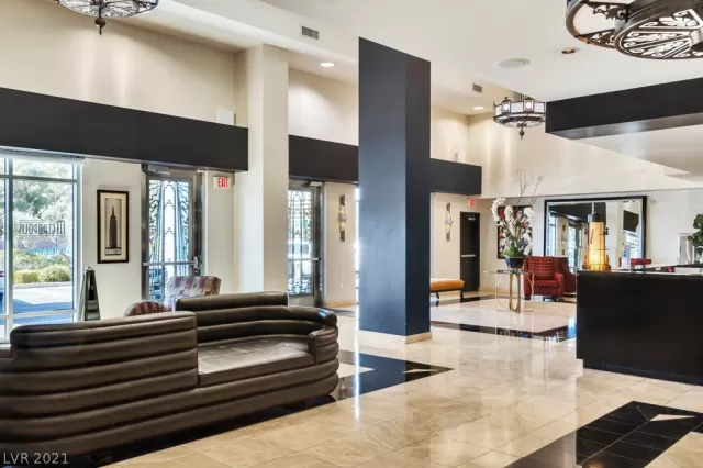 MLS: 2279319 Condo For Sale