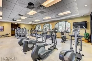 Photo #4: 2279381 Listing 