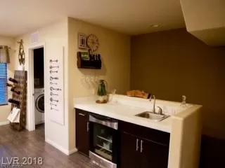 Photo #5: 2279381 Listing 