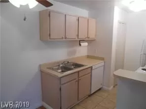 Photo #3: 2279407 Listing 