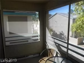 Photo #6: 2279407 Listing 