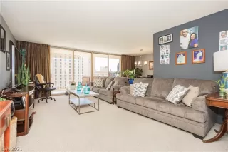 Photo #3: 2279445 Listing