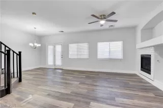 Photo #1: 2279451 Listing 
