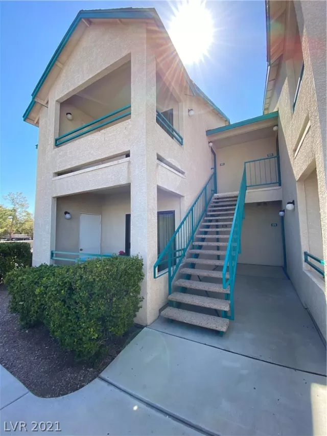 MLS: 2279457 Condo For Sale