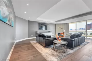 Photo #5: 2279548 Listing 