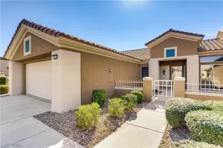 Photo #1: 2279553 Listing 