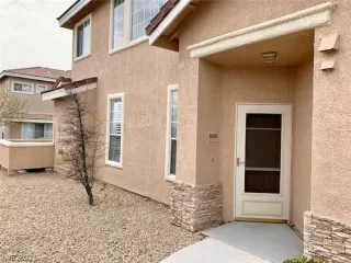 Photo #2: 2279622 Listing 