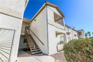 Photo #1: 2279647 Listing