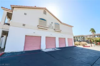 Photo #3: 2279647 Listing