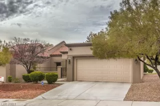 Photo #2: 2279682 Listing 