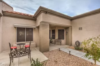 Photo #4: 2279682 Listing 