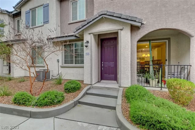 MLS: 2279693 Condo For Sale